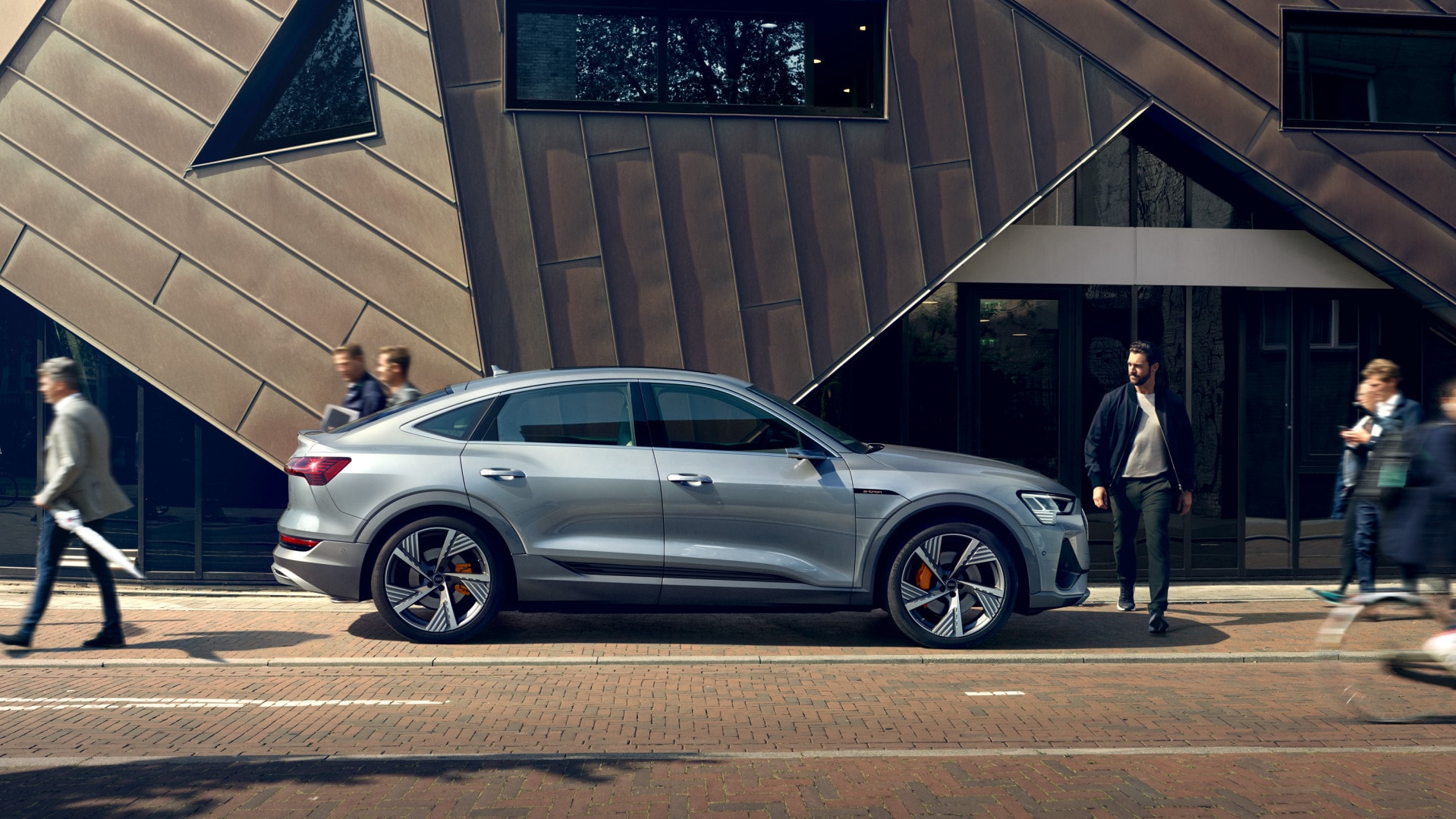 Audi e-tron Sportback in a city